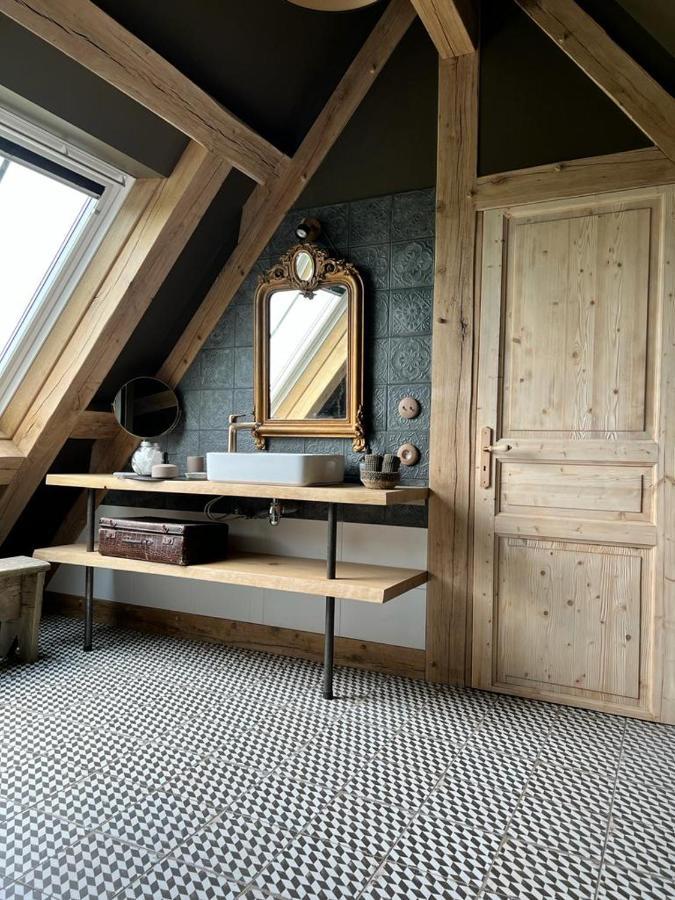 Par Hasard Ou Pas Bed & Breakfast Saint-Martin-aux-Chartrains Exterior photo
